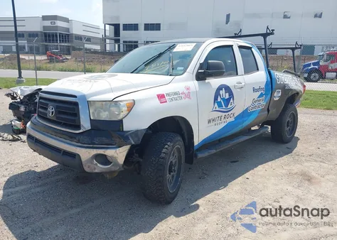 2013 Toyota Tundra Grade 4.6L V8 из США, поврежденный, VIN 5TFRM5F18DX061134